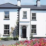 Hotel Ross House 4*