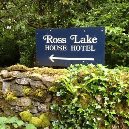 Ross House Отель Killarone