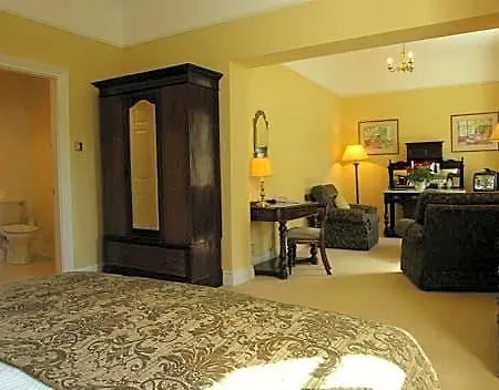 Ross House