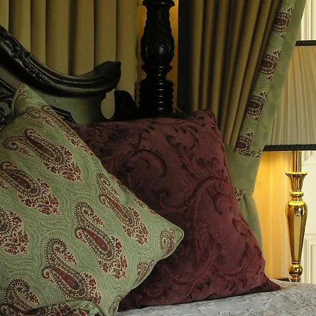 Ross House Hotel Killarone