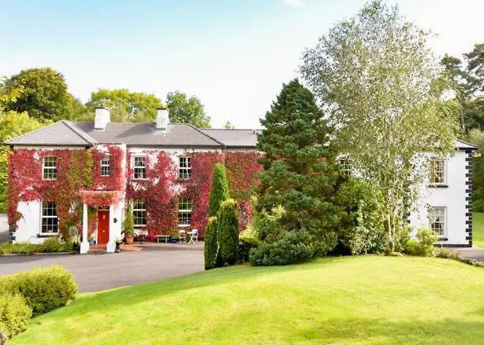 Ross House Hotel