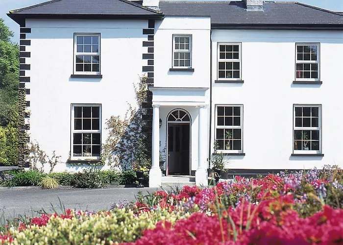 Ross House Hotel